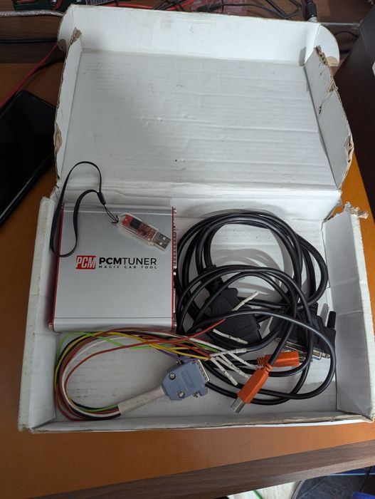 Vând schimb programator Pcmtunner full 67module cu dongle