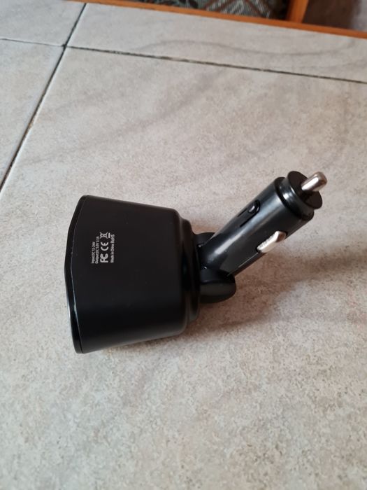 Priza auto cu 2 usb 3.1A