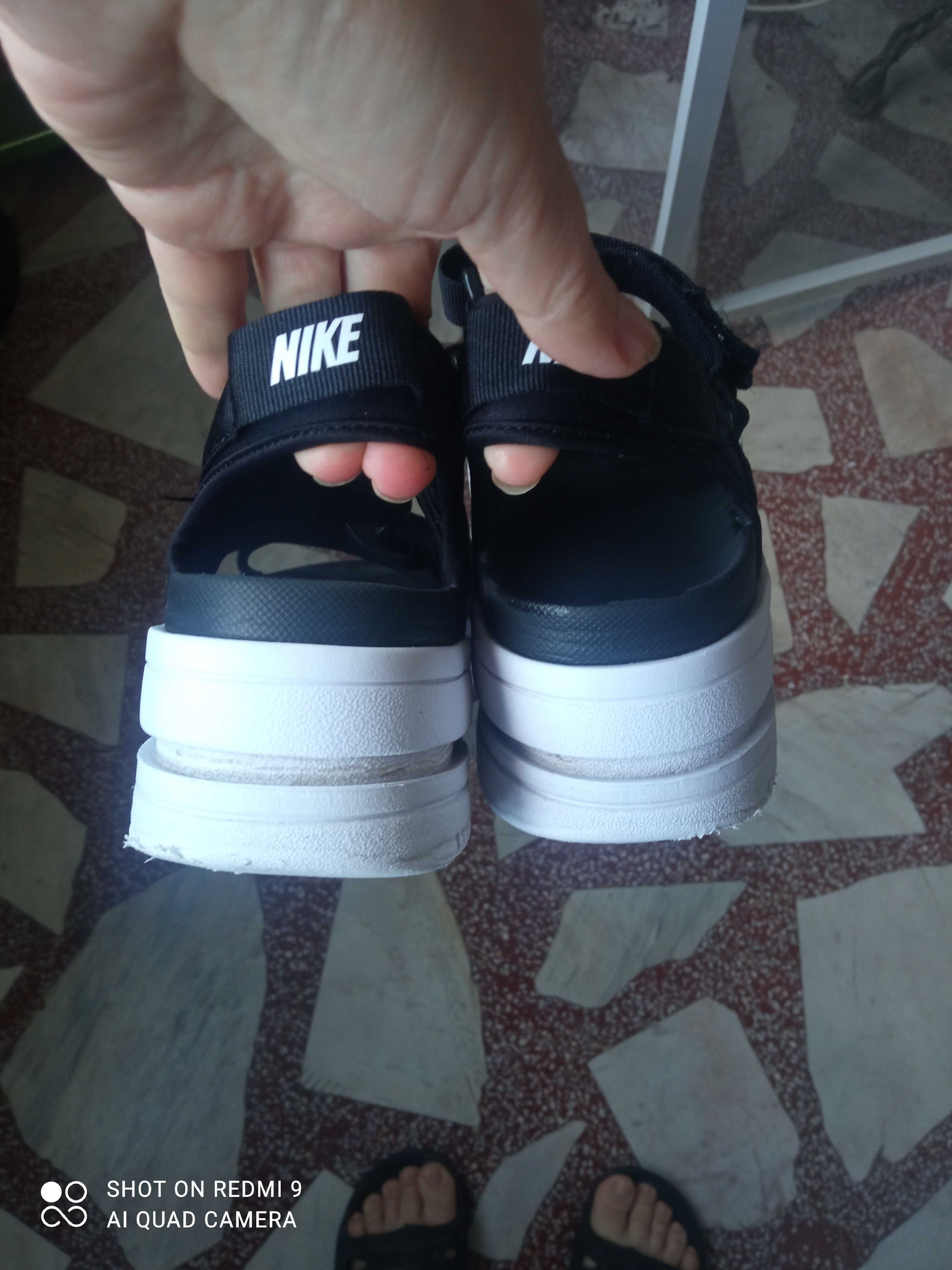 Сандали Nike страхотни