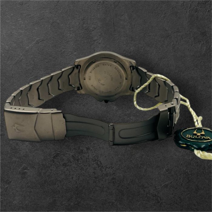 Bulova Titanium WR 100 мъжки часовник