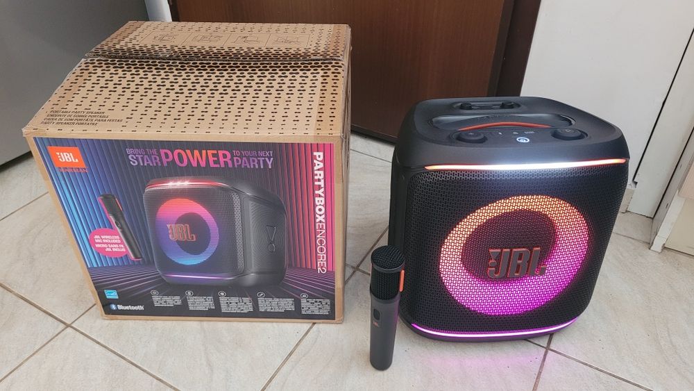 Boxa JBL Partybox Encore 2 cu microfon în cutie - functionala 100%