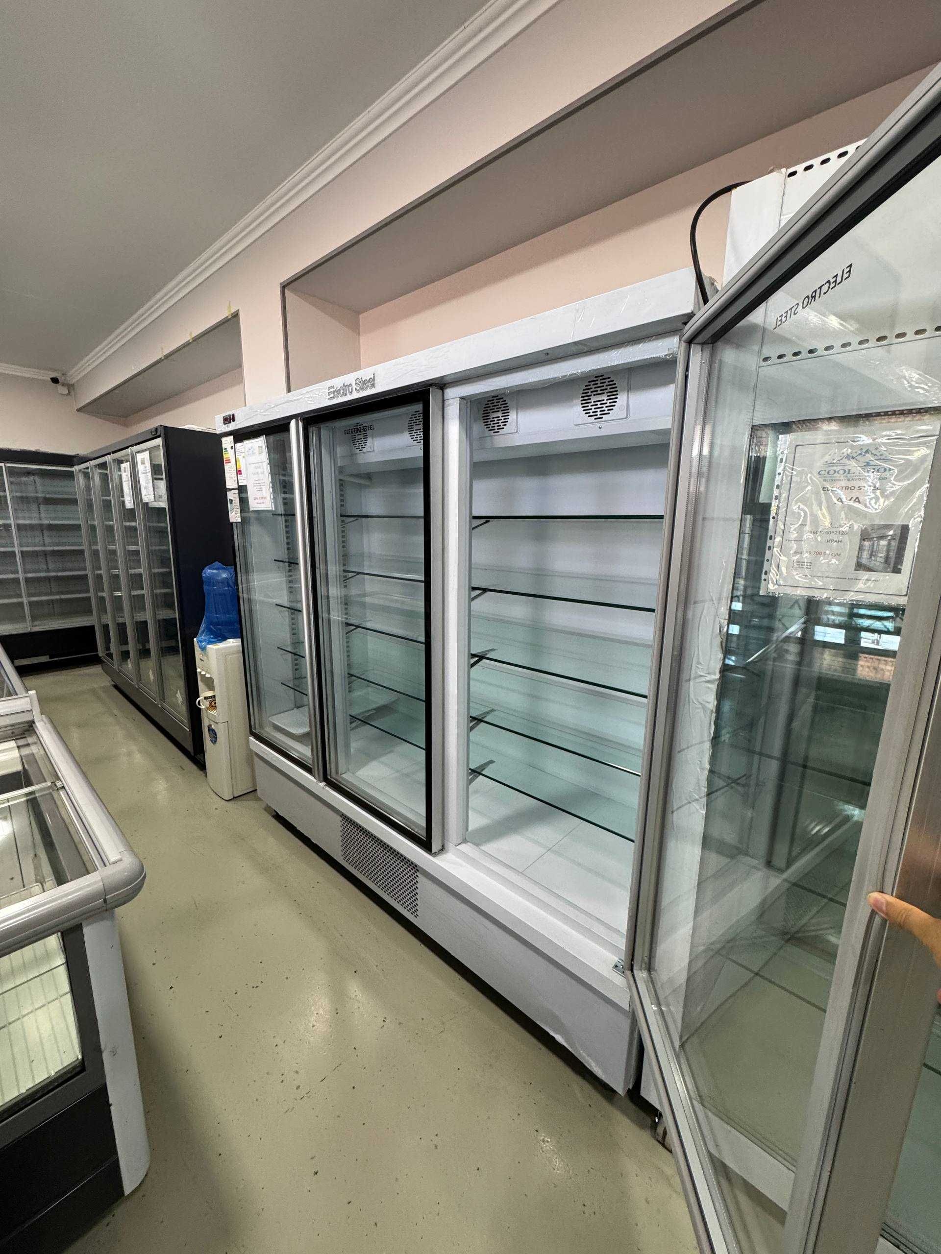 Uch eshikli sovutgich-vitrina — supermarket uchun ideal Electro Steel
