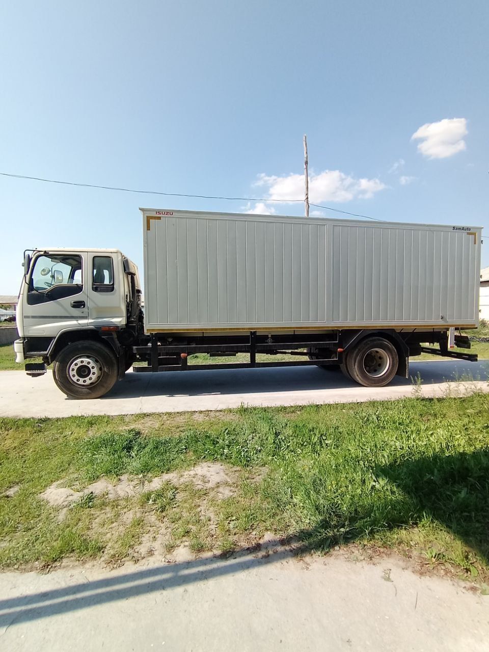 ISUZU sotiladi 2020