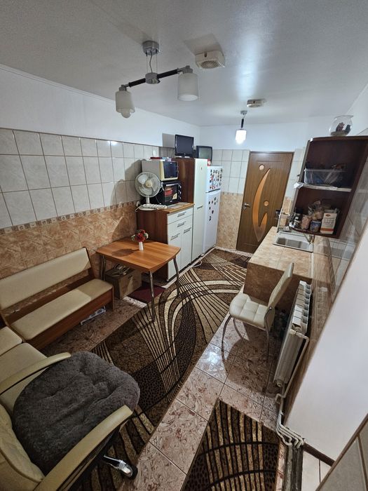 Apartament 4 camere 2 balcoane Calea Bucuresti BL O1 sc A etaj 6 / 8