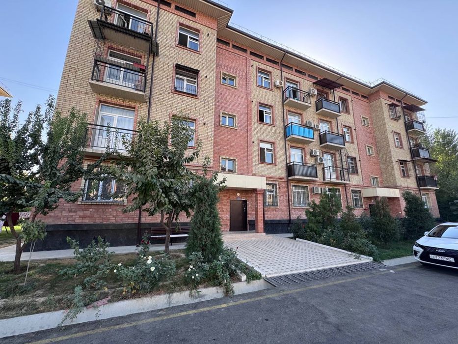 Новостройка карасу-1, 3/2/4 кирпич 80 кв.м.