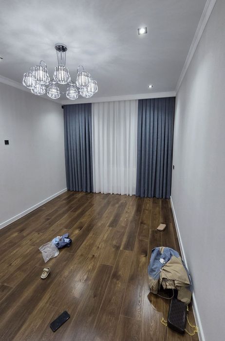 Квартира продаётся Чиланзар 9 квартал 3/1/4 евро можно под офис РУВД