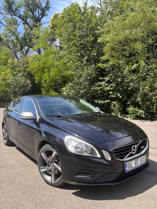 Volvo v60 2.0 5 cilindri