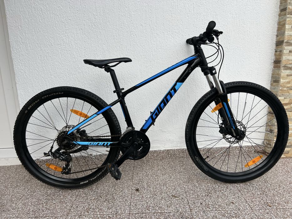Bicicleta Giant 27.5 Frane Hidraulice nu scott trek merida cube