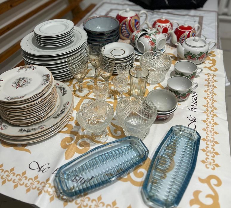 Бу ыдыс аяқтар таза