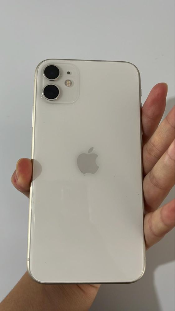 iPhone 11 128g с кор