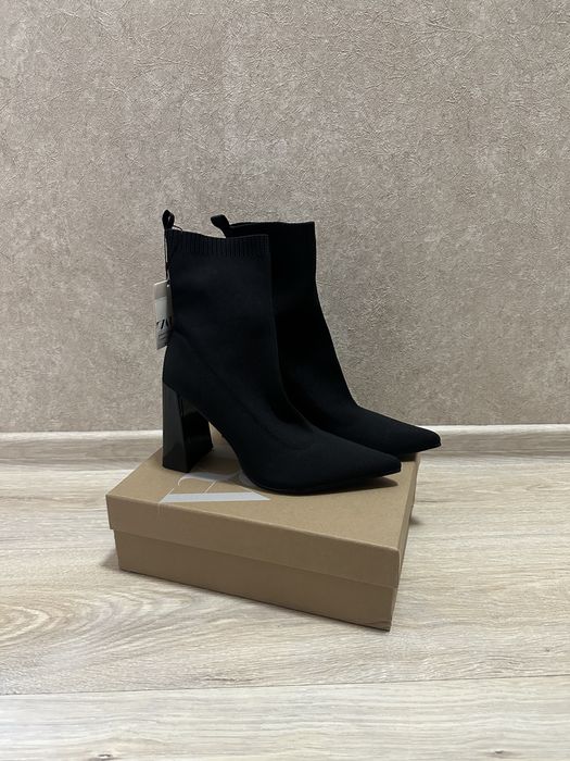 Продам обувь Zara осень
