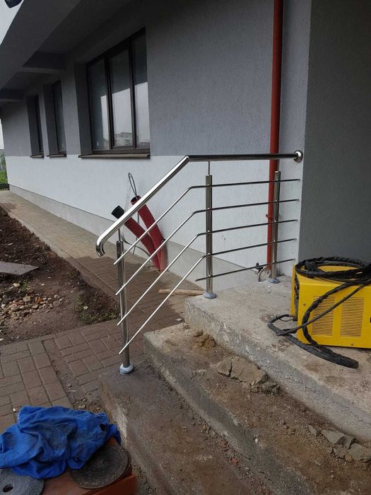 Balustrade din inox,Balustrade din inox cu sticla,porti