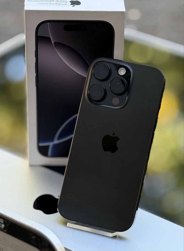 ГАРАНЦИОНЕН!!! Apple iPhone 16 Pro, 128GB, 5G, Black Titanium