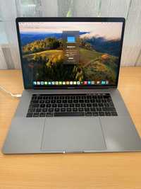 Macbook Pro 15 2018 256GB, 16 Gb RAM, 2.2GHz I7