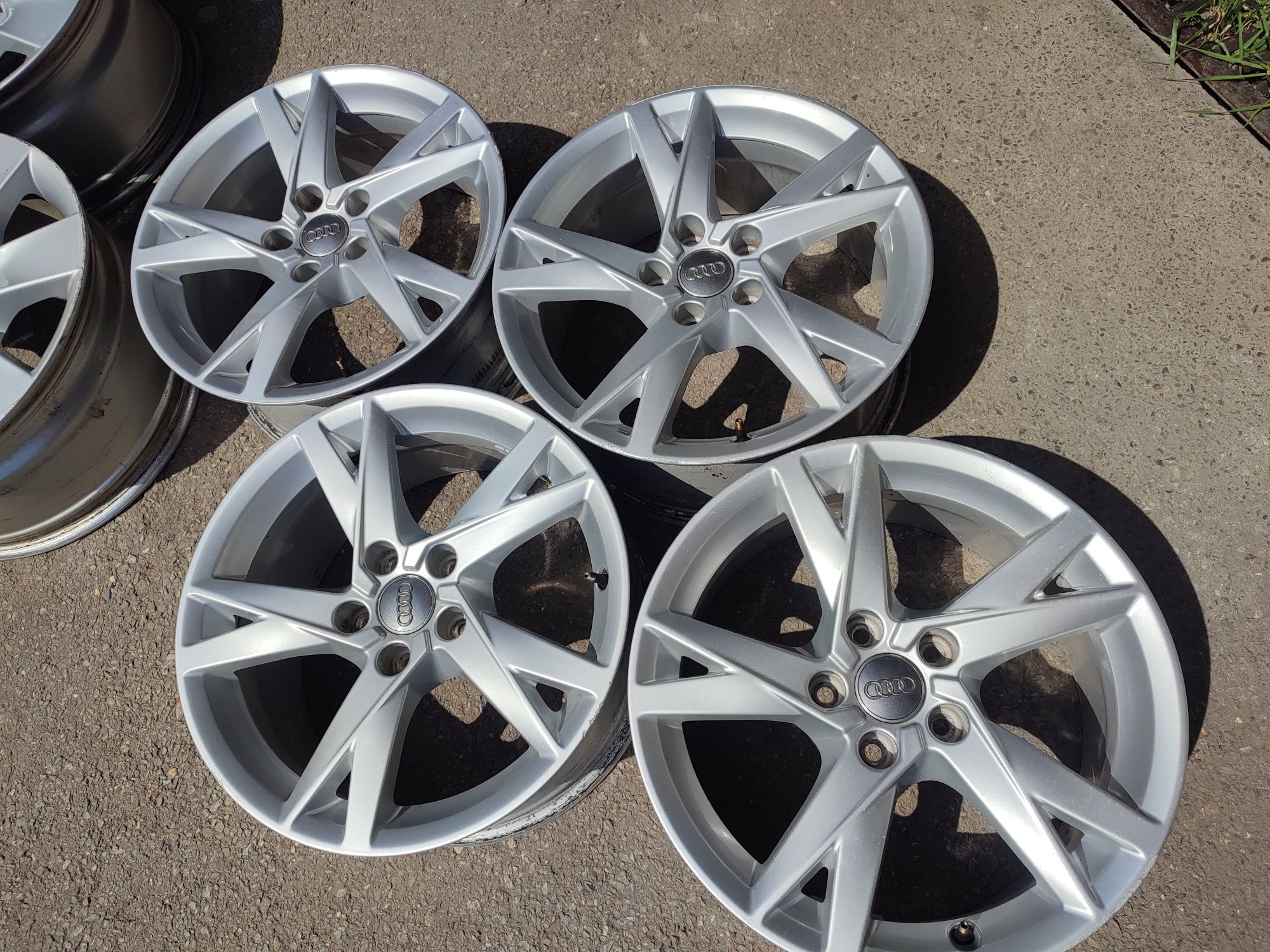 17" оригинални алуминиеви джанти за Audi A6,A4...