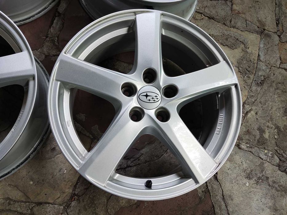 Subaru 5x114,3 17 цола лети джанти Alutec за Субару 5х114,3