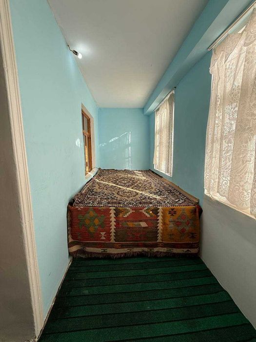 Сдается 2х комнатная квартира на 1 этаже Ориентир 5 мкр корзинка