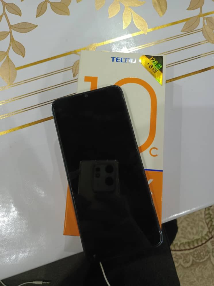 Tecno spark 10 c