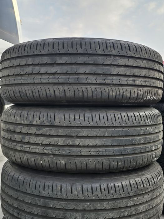 4 Броя 225/60/17 Continental 2x6,8mm 2x6,2mm
