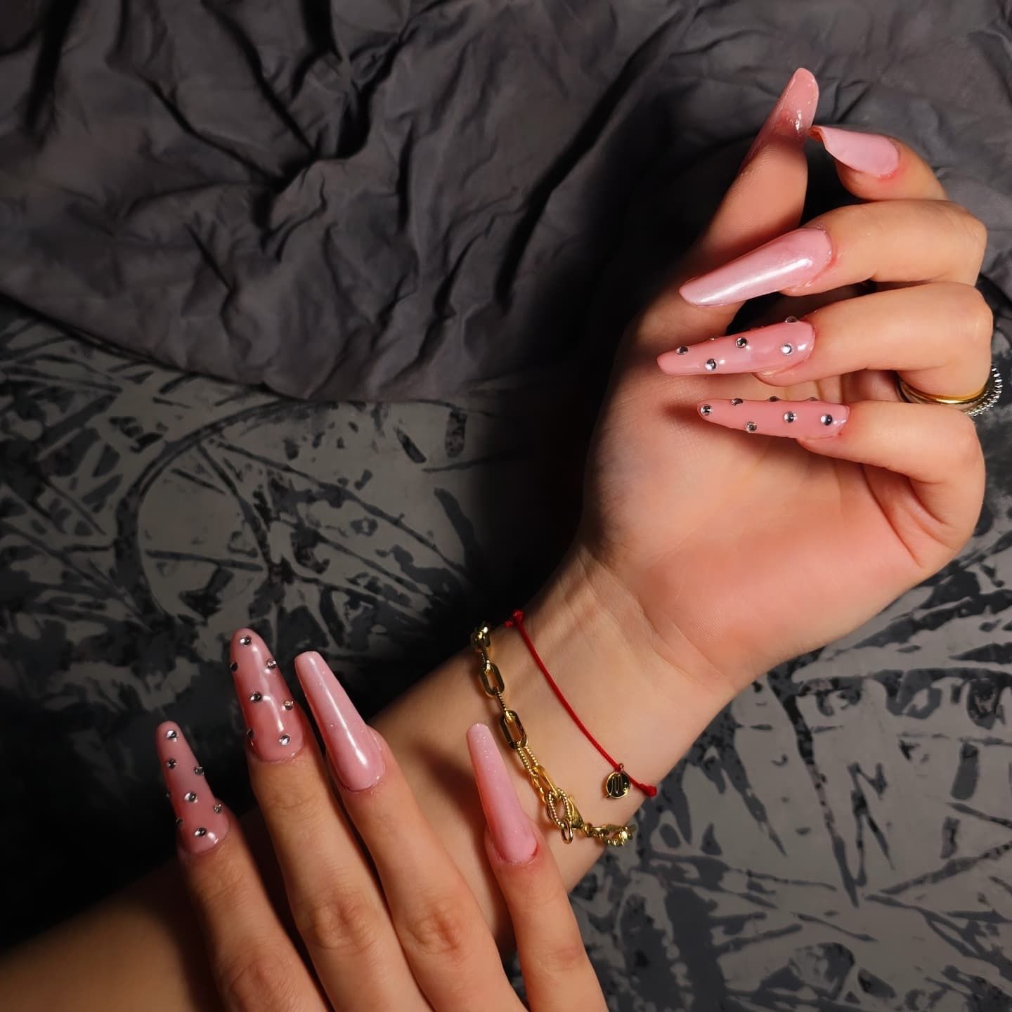 Unghii semi sau polygel