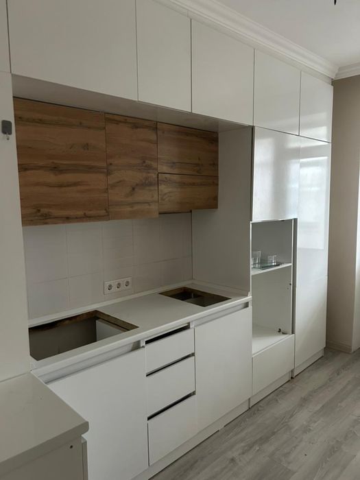 Кухонный гарнитур кухня срочно встроенная