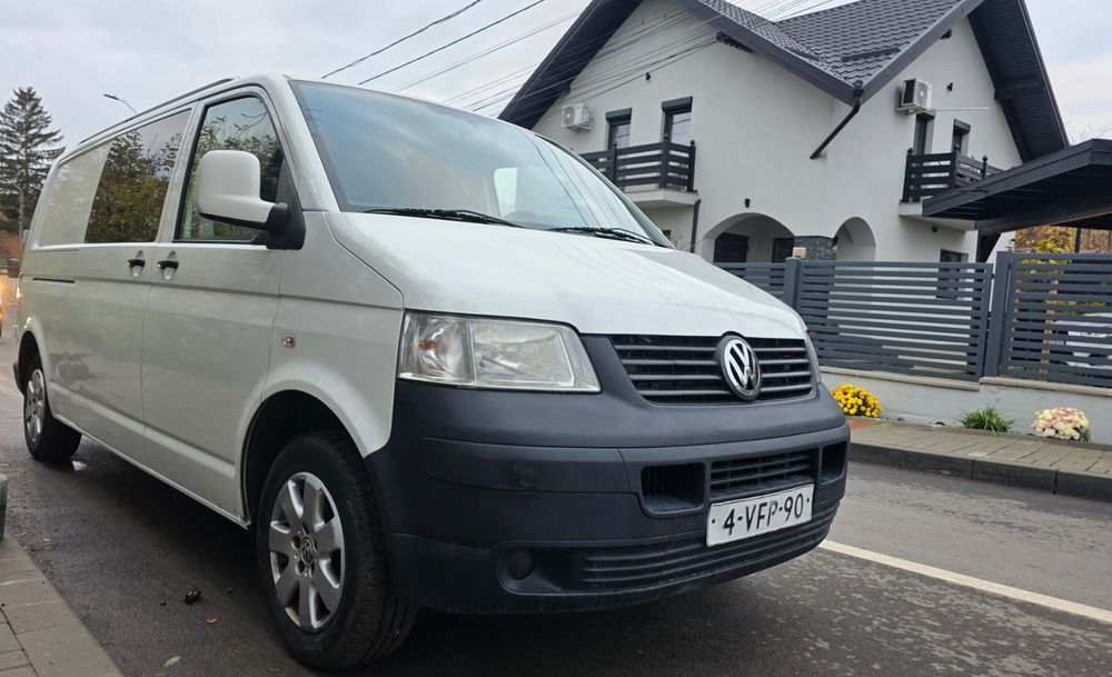 Vw Transporter T5 * An 2010 * 1.9 TDI * 105 CP * 5 Locuri Dublu cabina