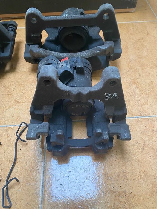 Предни спирачни апарати VW Passat B8 2016