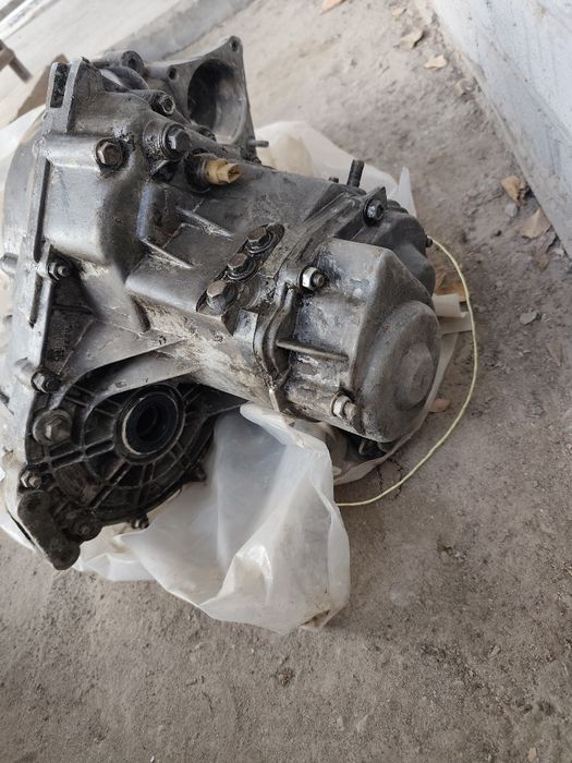 Продаю коробку от ваз 2109-99