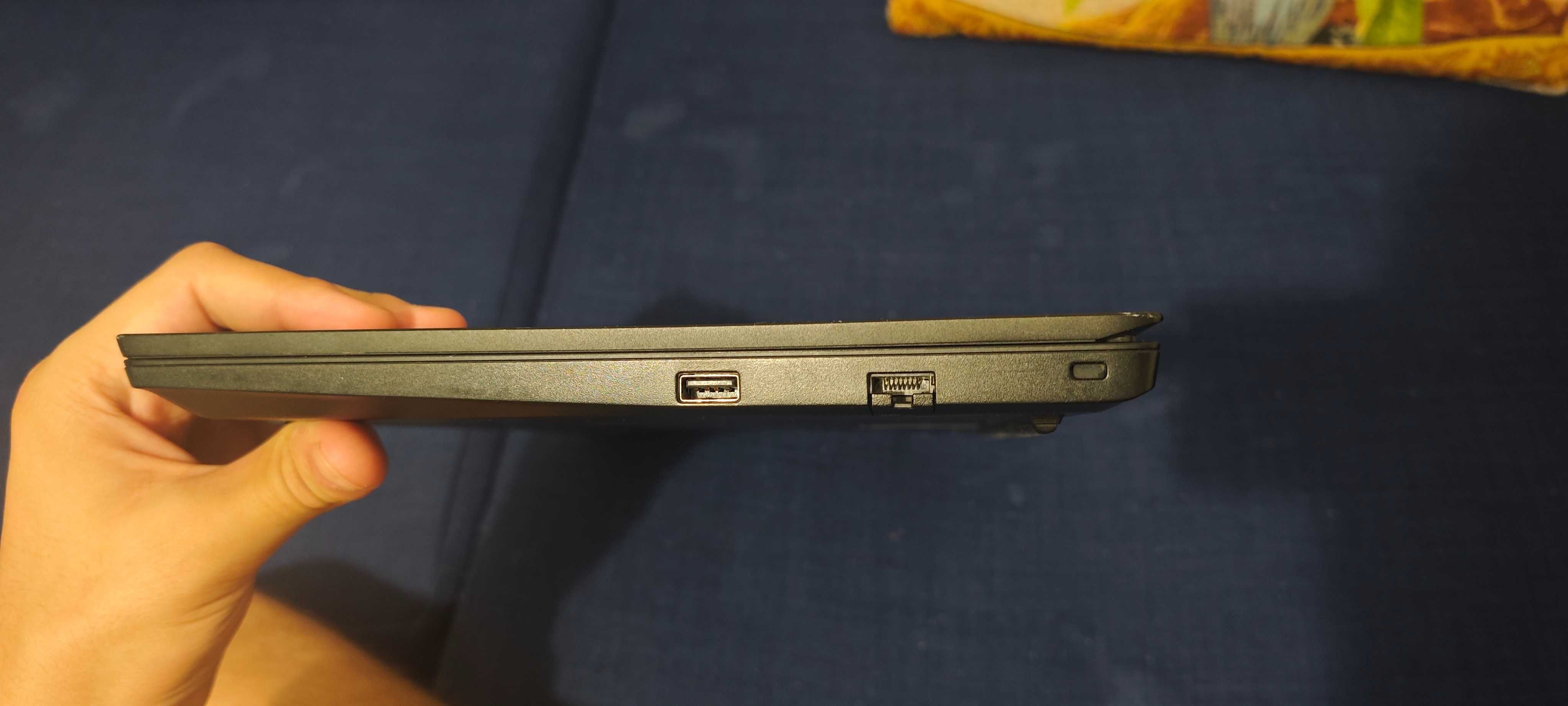 Lenovo e15 gen2 ryzen 5 4500U 8gb RAM 256gb ssd