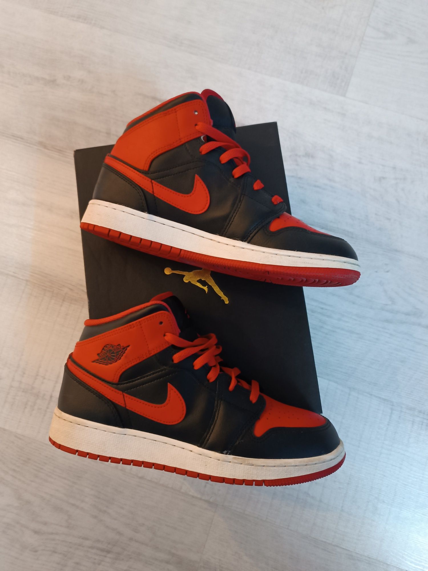 Nike Jordan Air mid 1