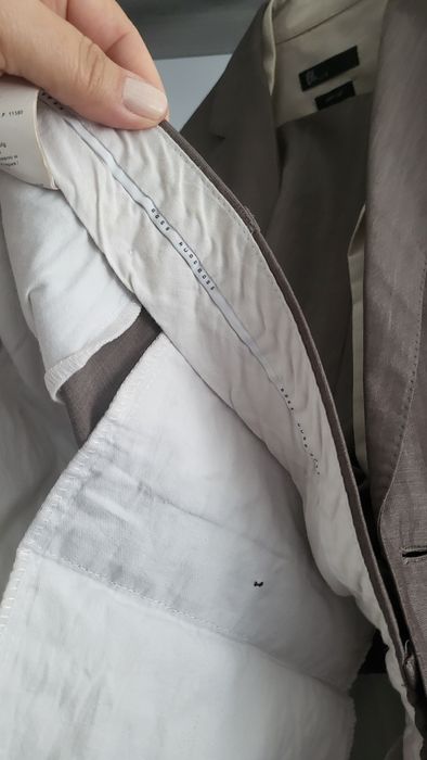 Costum clasic Hugo Boss