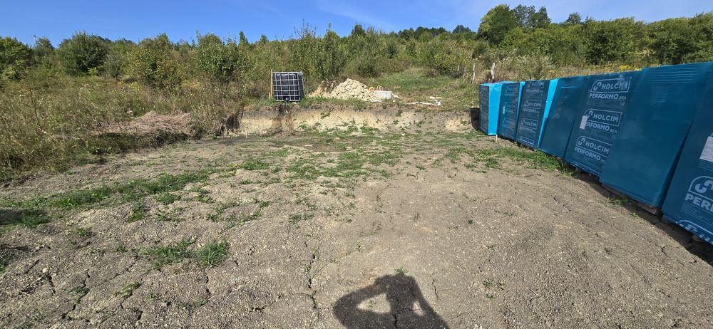 Teren 3000 mp in Parjol Bacau