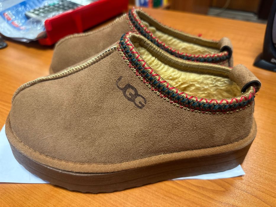 Топли апрески в кафяв цвят