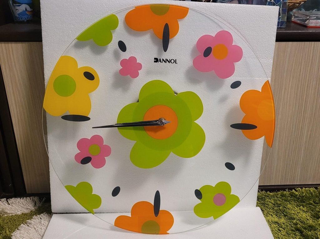 Ceas de perete, din sticla , motive florale,  diametrul 40 de cm