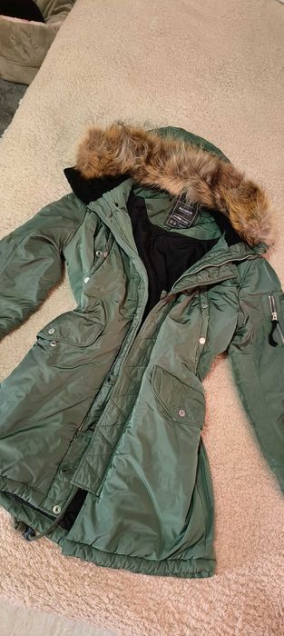 Дамска парка с естествен косъм