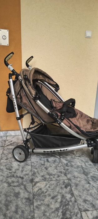 Подарявам количка.