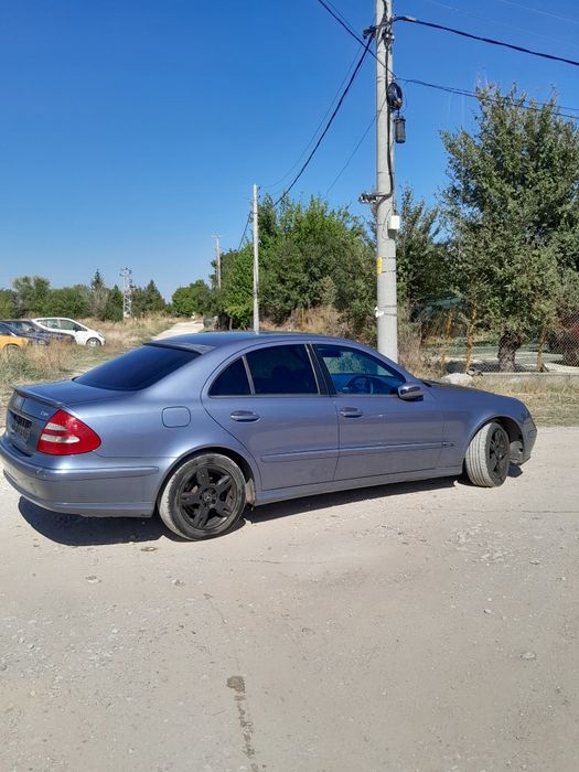На части Mercedes W211 2.7CDI 177hp 2005г.