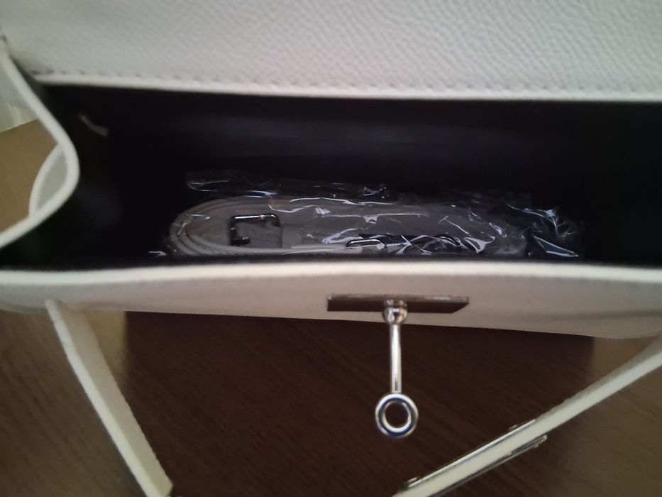 Geantă Damă.nouă.