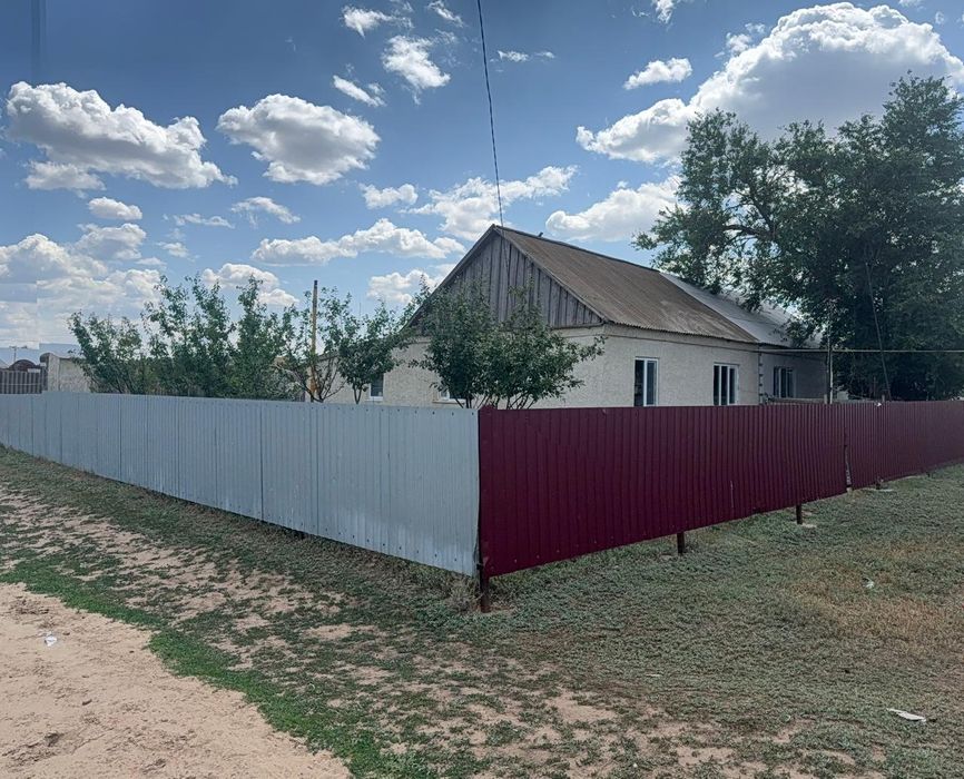 Үй сатылады Теректі ауданы,Абай ауылынан