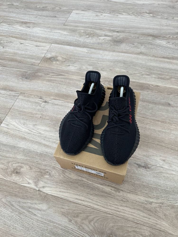 YEEZY BOOST  350 v2 BRED  originali 100%