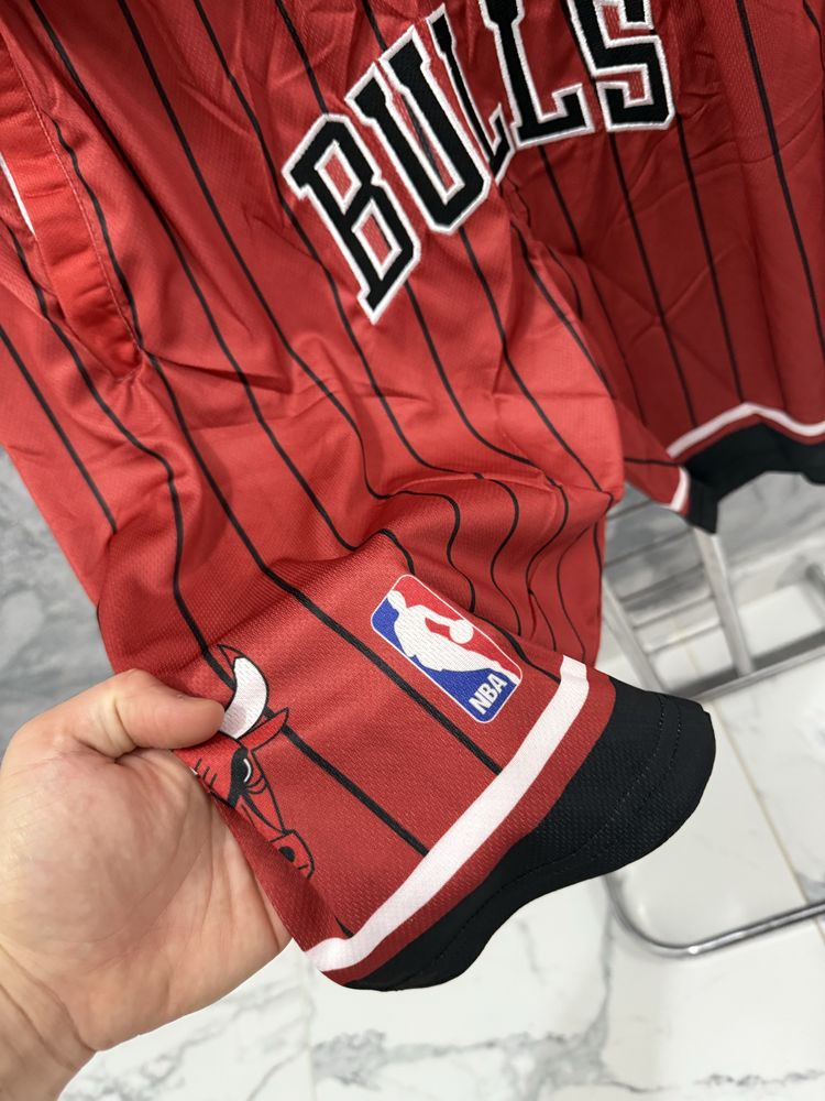 ‼️Compleu baschet CHICAGO BULLS, Calitate premium‼️