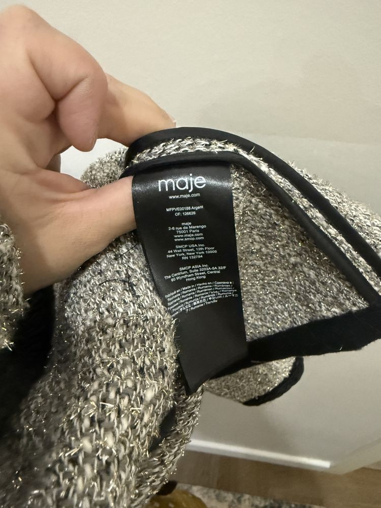 Продам твидовый жакет maje