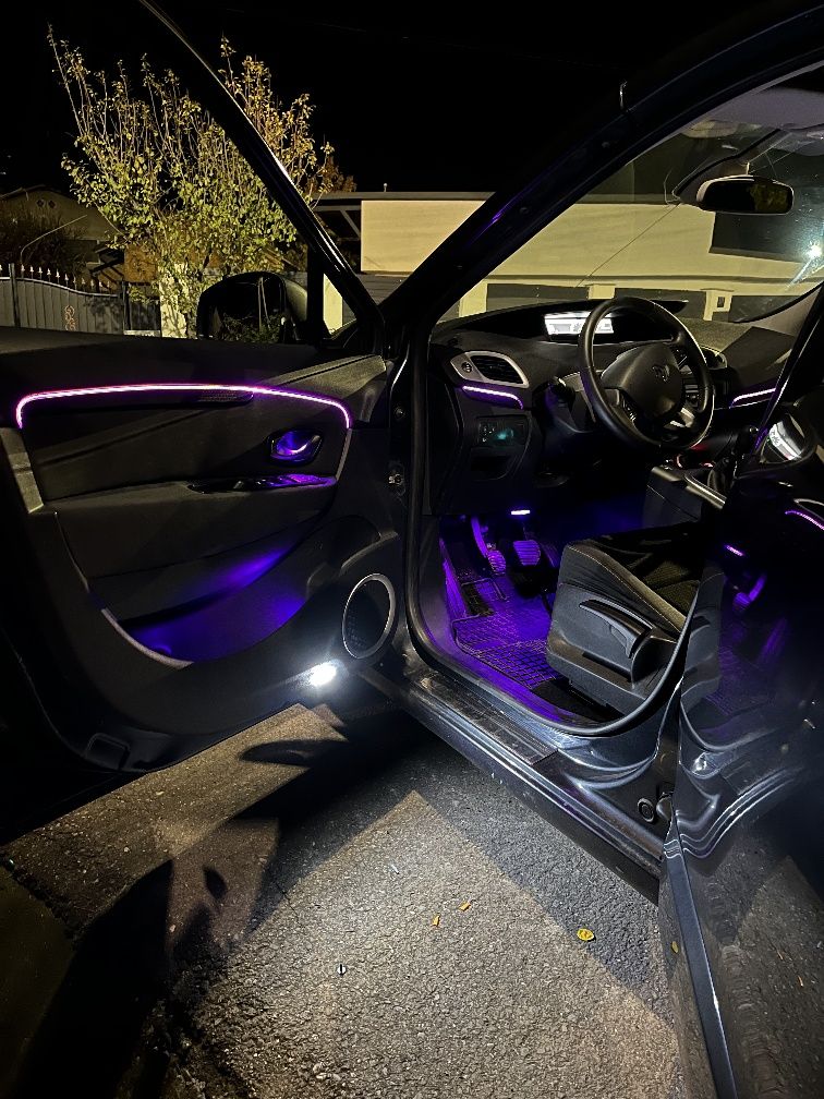 Iluminare ambientala auto RGB
