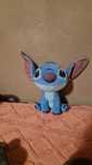 Stich de plus albastru
