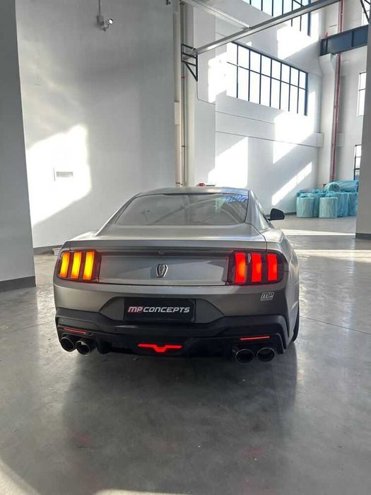 Ford MUSTANG 2015 - 2017 и 2018 - 2023 DARK HORSE Body Kit