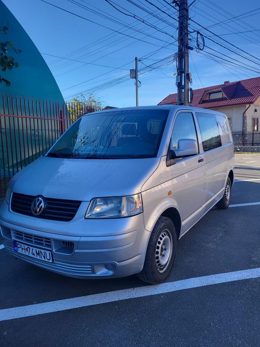 Vând Volkswagen T5