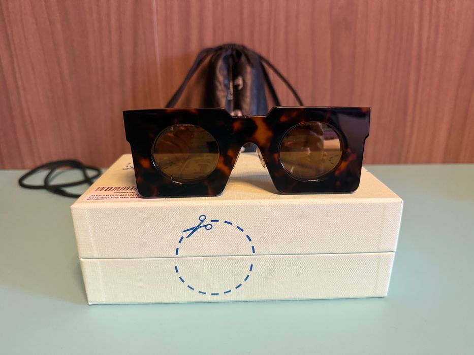 Слънчеви очила off white