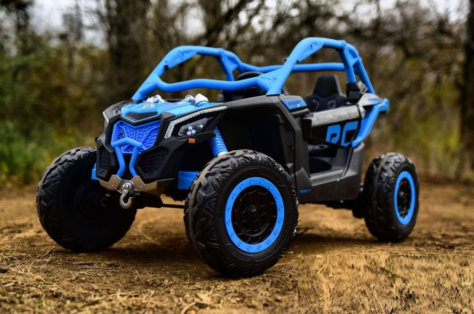 Двуместен джип Can-Am Maverick 4x4 UTV 24v батерия С ДИСТАНЦИОННО