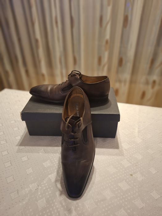 Pantofi din piele