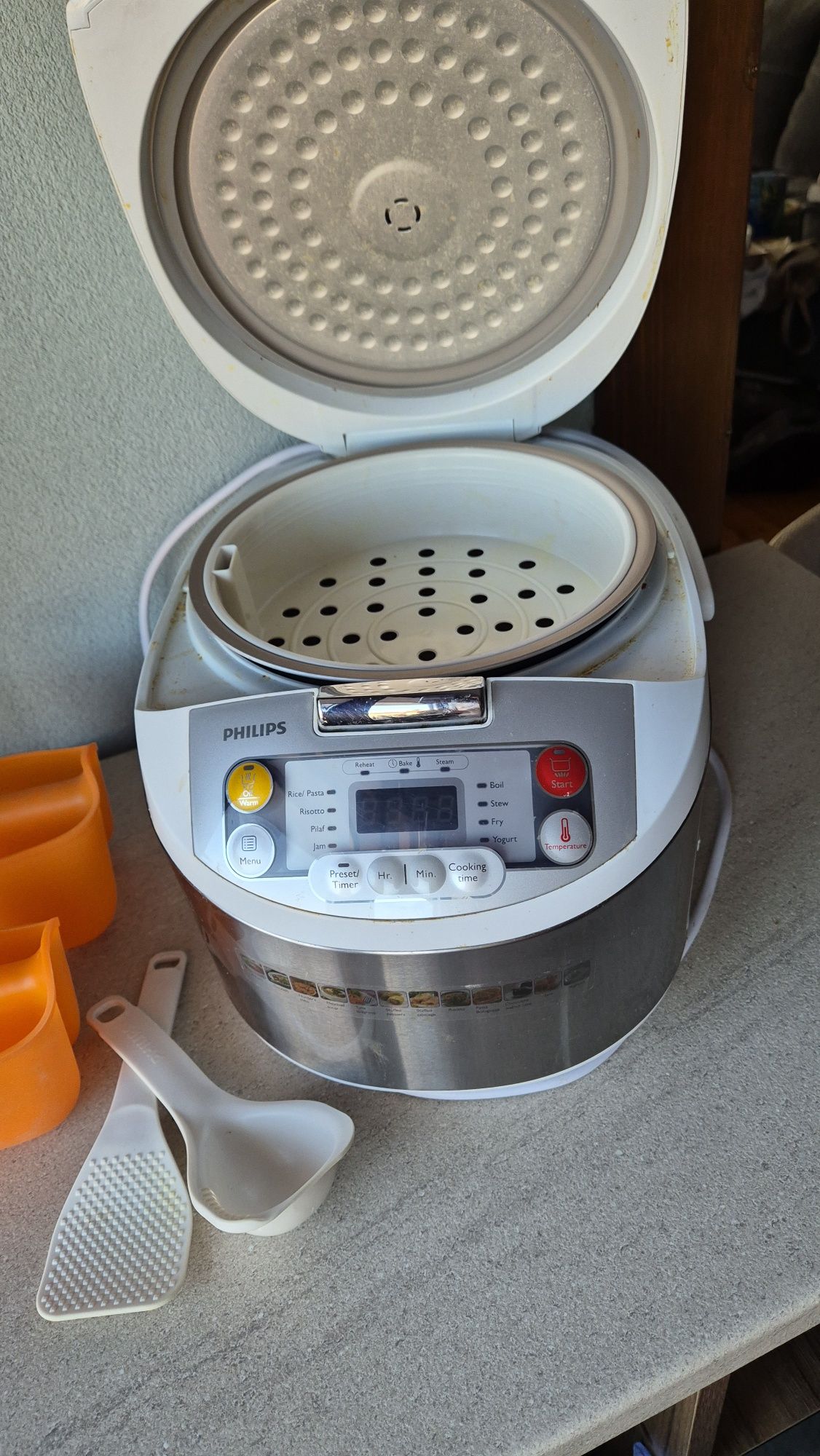Мултикукър Philips HD3037